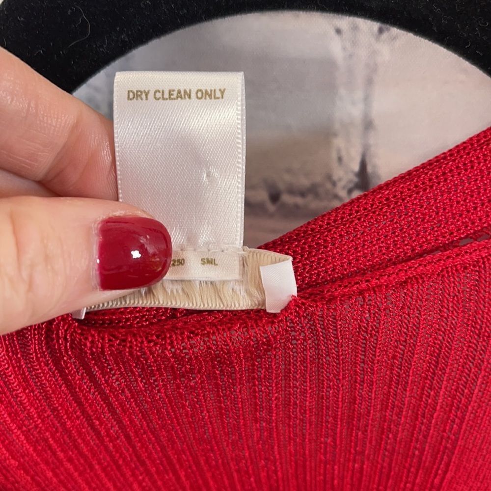 ✨ Cache Red Lightweight Cardigan - Size Small - Picture 3 of 5